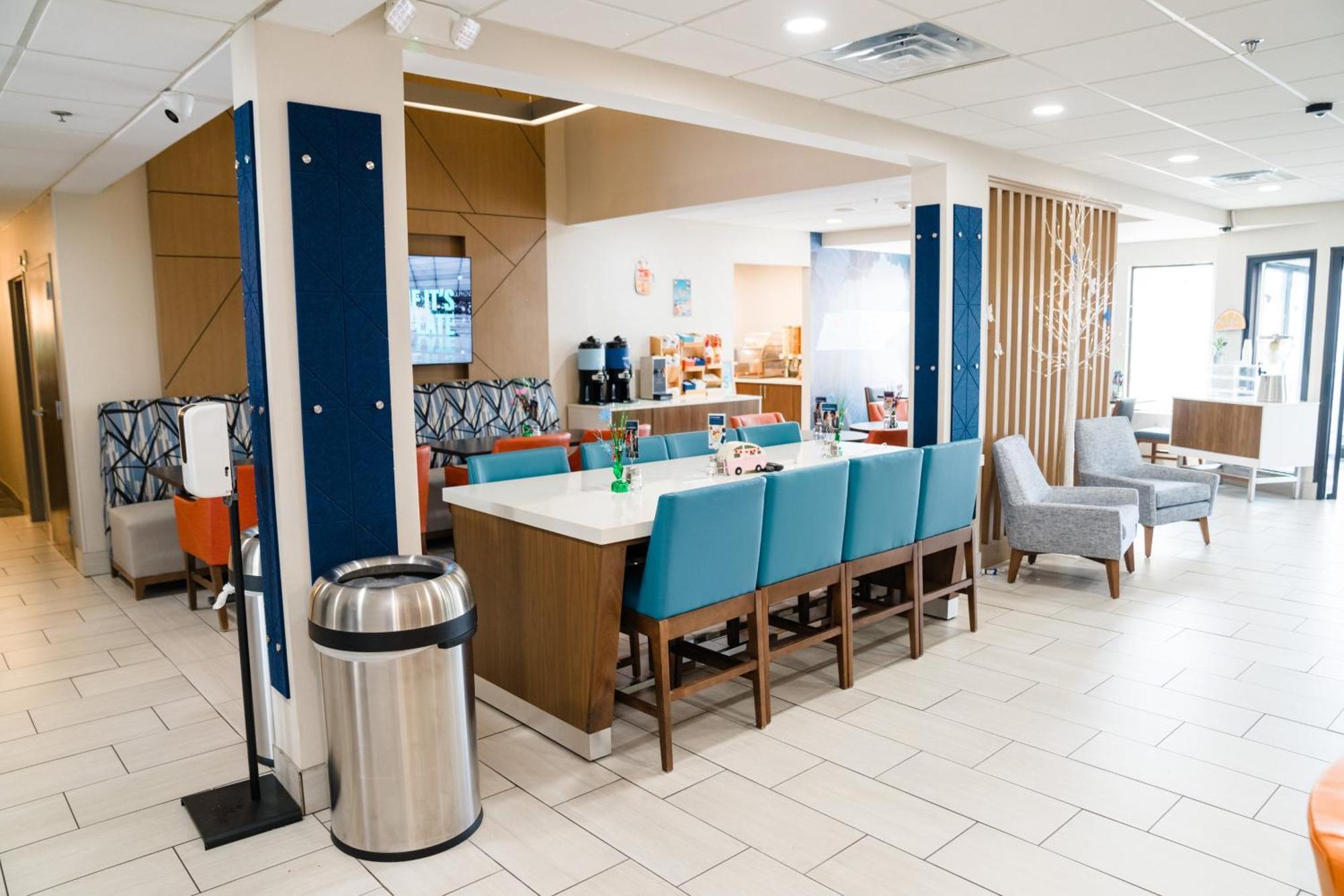 Holiday Inn Express Hotel & Suites Knoxville-North-I-75 Exit 112 By Ihg Luaran gambar
